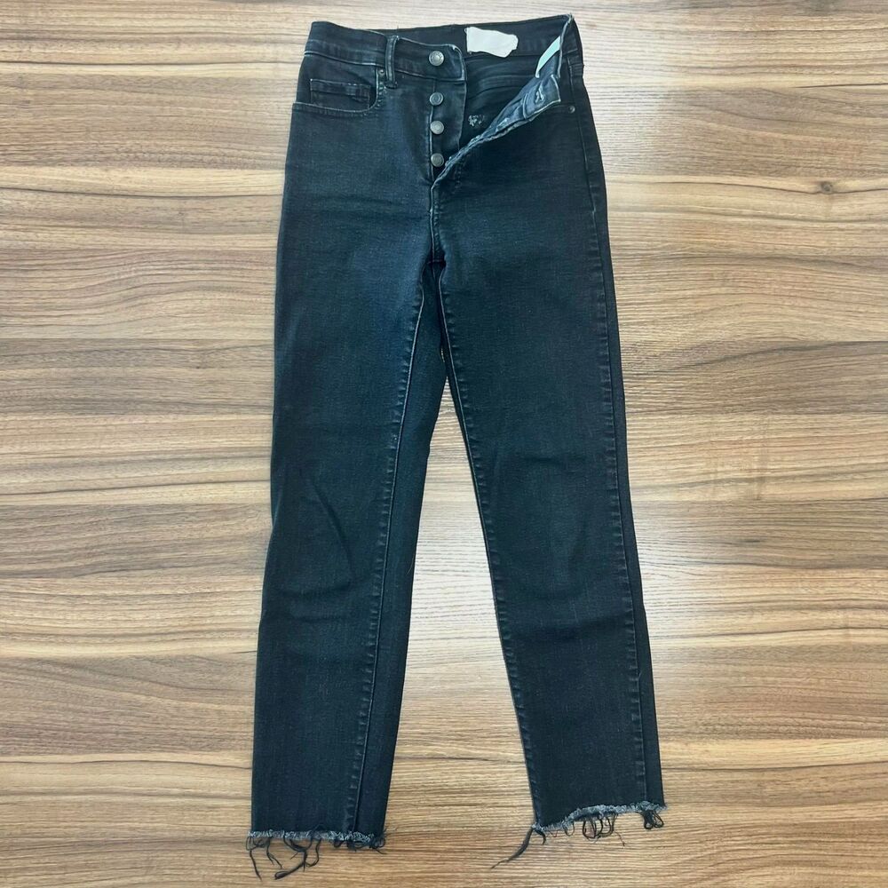Everlane High Rise Slim Straight Jeans Women 26 Black Button Fly Raw Hem Stretch